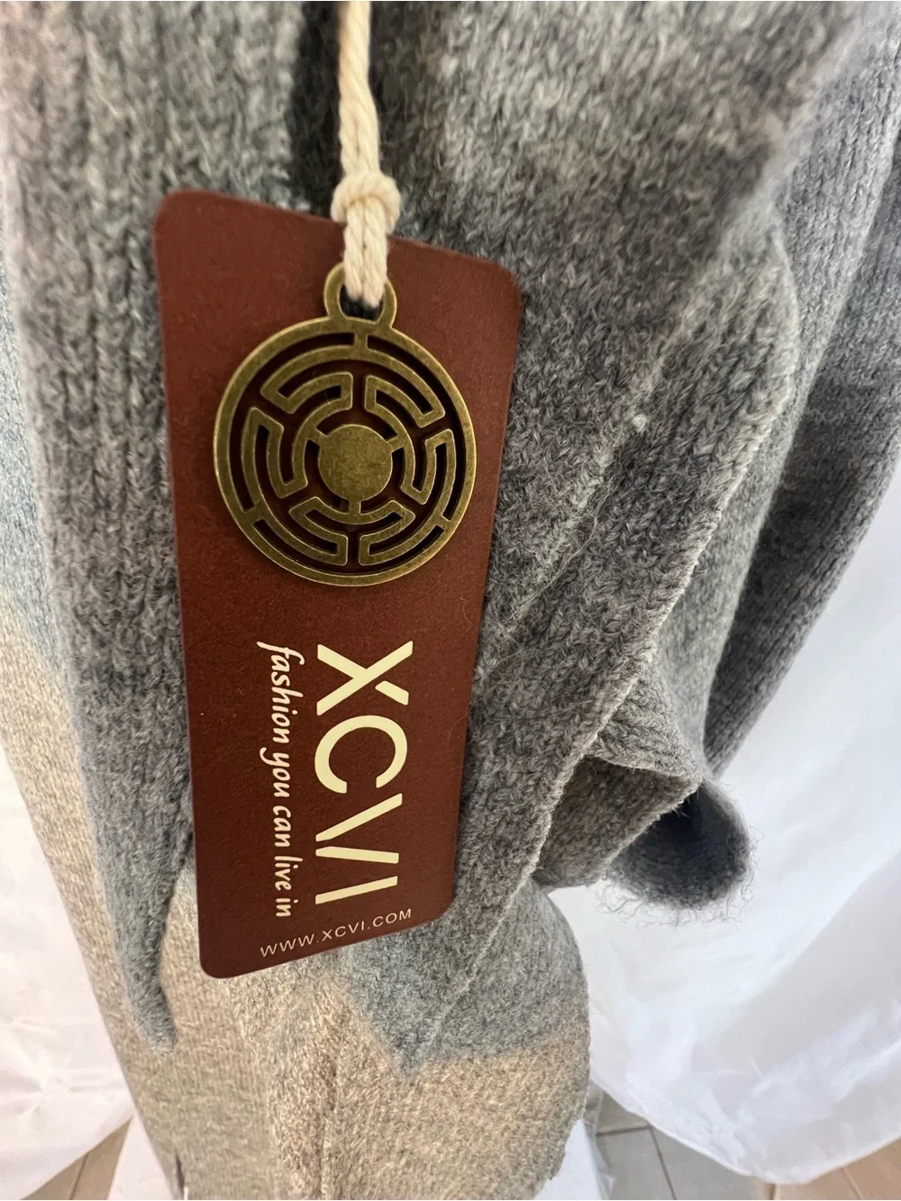 XCVI Scarf Mirelli Slate Heathered Gray Ribbed Open Slits at Bottom OS👍